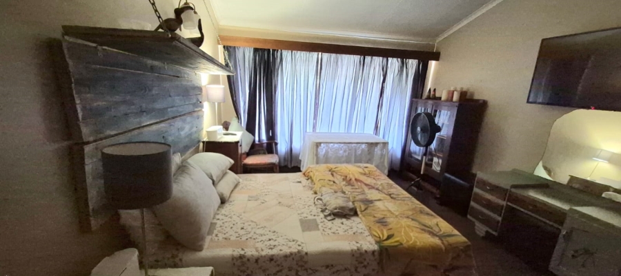 7 Bedroom Property for Sale in Modderfontein AH North West